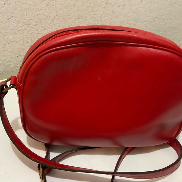 Crosspoint made for Charles Klein Italy  Leather crossbody red perforated - Picture 8 of 15